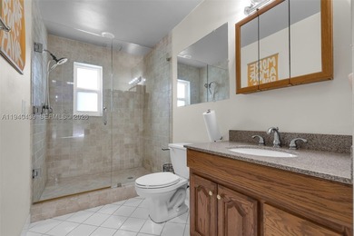 Spacious 4-bedroom, 3-bath pool home located in the highly - photo 22