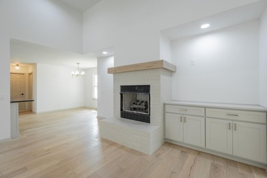 Price Just Reduced - Don't Miss This One! Step into this - photo 28