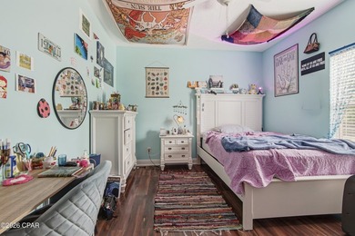 CURRENTLY UNDER CONTRACT, SELLER WILL CONSIDER BACKUP OFFERS - photo 31