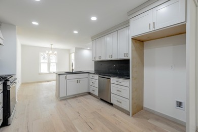 Price Just Reduced - Don't Miss This One! Step into this - photo 41