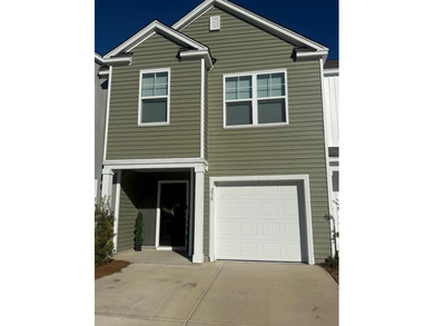(private lake, pond, coastal) Townhome/Townhouse For Sale in Moncks Corner South Carolina