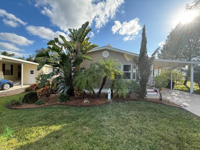 (private lake, pond, creek) Home For Sale in Titusville Florida