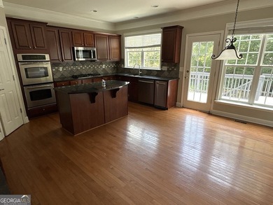 Spacious 5bedroom, 3.5bath home in the Harmony Lakes Southside - photo 9