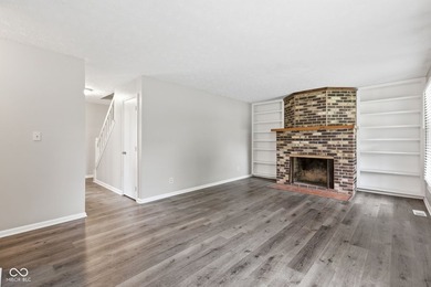 CENTER GROVE SCHOOLS WITH GREENWOOD AMENITIES! Welcome to 436 - photo 2