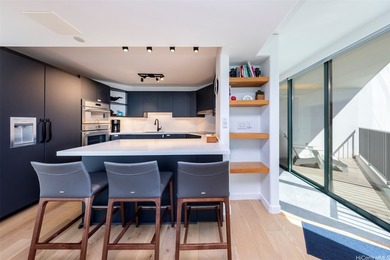 Discover Hawaiki Tower #2309, an exceptional luxury residence - photo 4