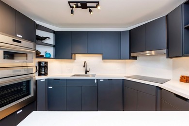 Discover Hawaiki Tower #2309, an exceptional luxury residence - photo 9