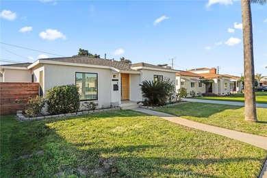 Welcome to your dream home in the heart of Long Beach at 2673 - photo 2