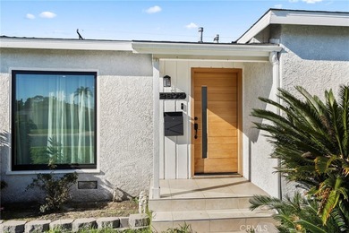 Welcome to your dream home in the heart of Long Beach at 2673 - photo 3