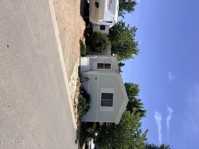 Charming Turn-Key Mobile Home Near Lake Isabella - Fully - photo 2