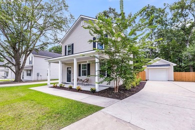 Welcome to this beautifully maintained, fully furnished - photo 3