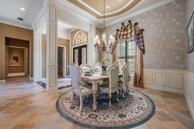 EXQUISITE and professionally decorated, this exceptional Arthur - photo 8
