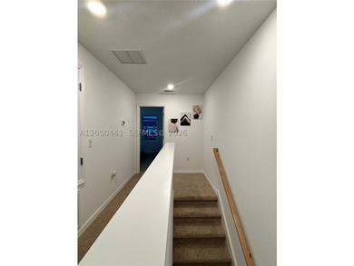 Beautiful corner-townhouse located in the highly desirable Skye - photo 12