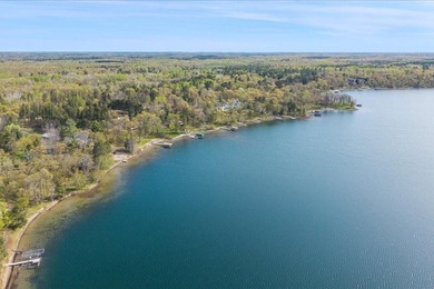 An exceptional oversized site with 261' sand frontage and 2.75 - photo 12