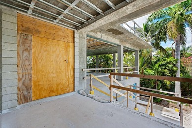 An Unfinished Masterpiece Awaits in the prestigious **Venetian - photo 17