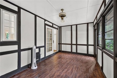 Incredible opportunity in sought-after Hampton Hall, ideally - photo 19