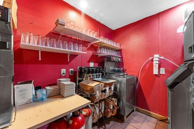 Great investment opportunity with this established restaurant - photo 21