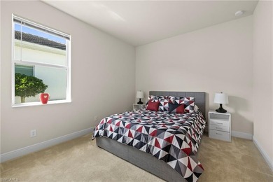 Best Views. Impeccably Maintained. Barely Lived In. Experience - photo 22