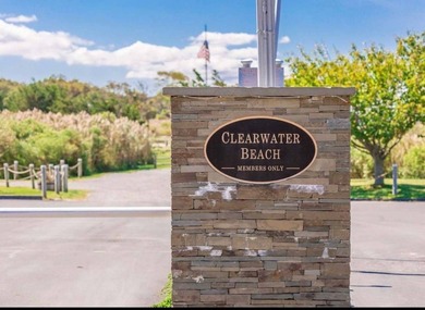 Located a short distance to the beach in Clearwater Beach, a - photo 22