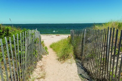 Located a short distance to the beach in Clearwater Beach, a - photo 24