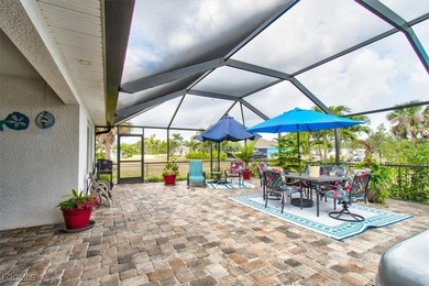 Nestled in the peaceful surroundings of North Cape Coral, this - photo 27