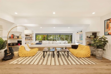 Discover the pinnacle of Tropical Modernism in this South - photo 9