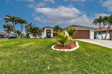 Nestled in the peaceful surroundings of North Cape Coral, this - photo 32