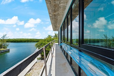 An Unfinished Masterpiece Awaits in the prestigious **Venetian - photo 39