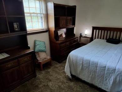 Welcome home to this spacious and beautifully situated property - photo 45