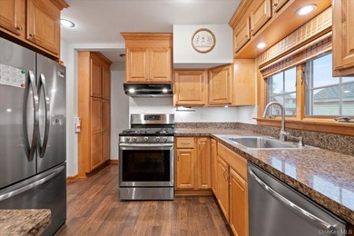 Welcome to this beautifully restored and thoughtfully updated - photo 8