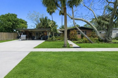Welcome to this beautiful home in Fort Lauderdale's desirable - photo 2
