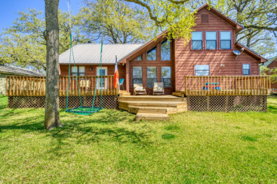 FIND YOUR PARADISE ON LAKE LIMESTONE! - Lake Home For Sale in Marquez, Texas