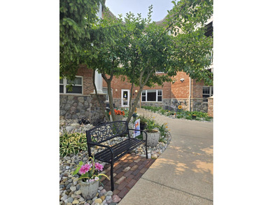 Lake Cadillac Condo For Sale in Cadillac Michigan