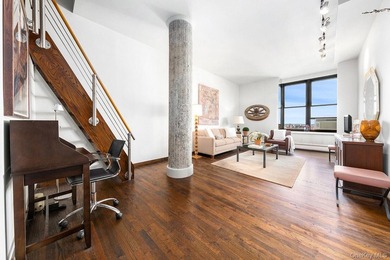 **Just Listed! Renovated Top Floor Spacious One Bedroom** - photo 1