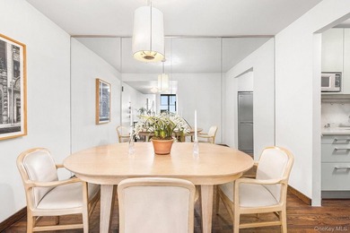 **Just Listed! Renovated Top Floor Spacious One Bedroom** - photo 4