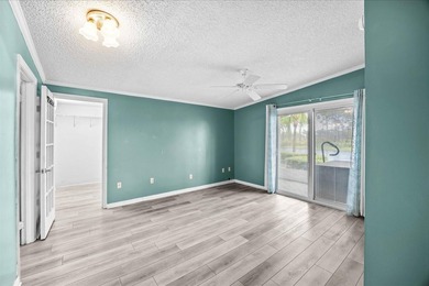 Welcome to this charming 2-bedroom, 2-bathroom + den, 1 CG in - photo 16
