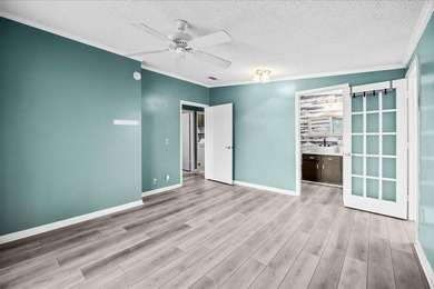 Welcome to this charming 2-bedroom, 2-bathroom + den, 1 CG in - photo 17