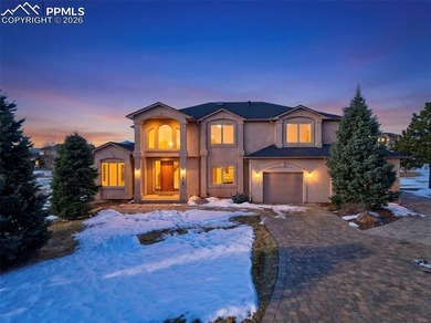 Tucked away on a quiet cul de sac in the sought after King's - photo 1
