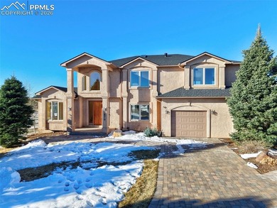 Tucked away on a quiet cul de sac in the sought after King's - photo 4