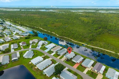 Welcome to this charming 2-bedroom, 2-bathroom + den, 1 CG in - photo 35