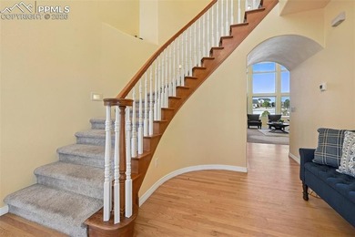 Tucked away on a quiet cul de sac in the sought after King's - photo 10