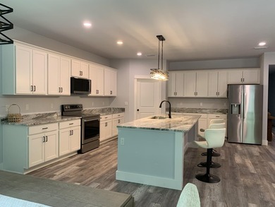 Newly Built, Furnished Home in the Heart of Freeport, Florida - photo 2