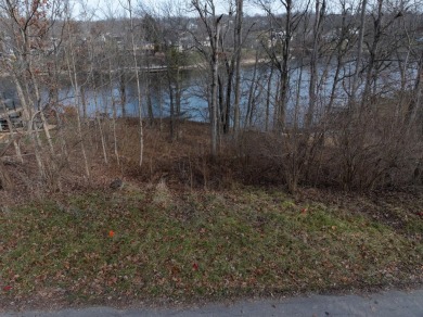 LAKEFRONT LOT! HIDDEN VALLEY LAKE, INDIANA! - Lake Lot For Sale in Lawrenceburg, Indiana