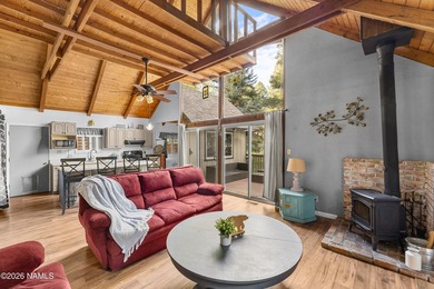 Chalet Style Cabin on a level lot with a Single-Car Detached - photo 1