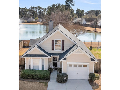 (private lake, pond, coastal) Home For Sale in Summerville South Carolina