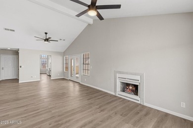 REMODELED, MOVE-IN READY, AND LOCATED IN A LAKE COMMUNITY! This - photo 14