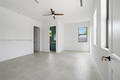 This is a new home, Minimum ceiling height is 10 feet with up to - photo 14