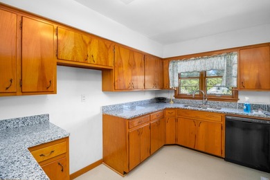 Spacious Monticello home with recent updates and usable living - photo 16