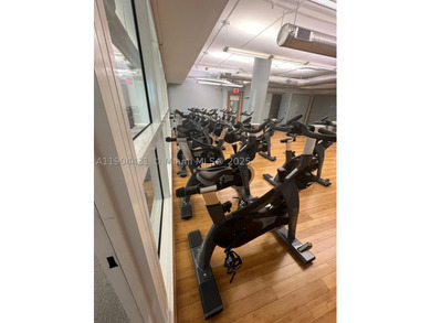 Luxury living in the heart of Downtown Miami. Unit 303 is a - photo 6