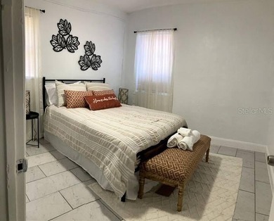 **Income-Generating Duplex in Prime St. Petersburg Location** - photo 21