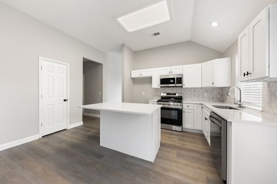 Completely renovated & move-in ready GEM! This stunning - photo 25